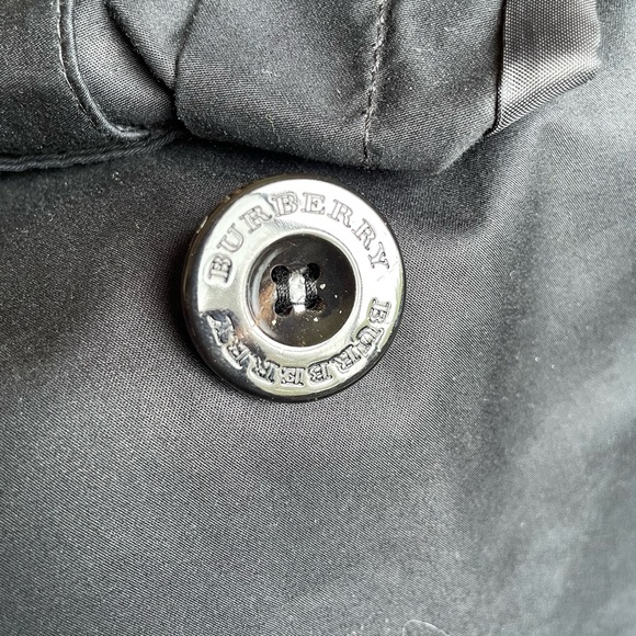 Burberry Trench - Picture 4 of 7